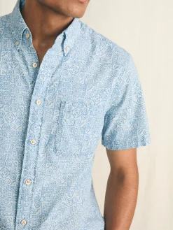 Short-Sleeve Stretch Playa Shirt (Tall) - South Pacific Geo